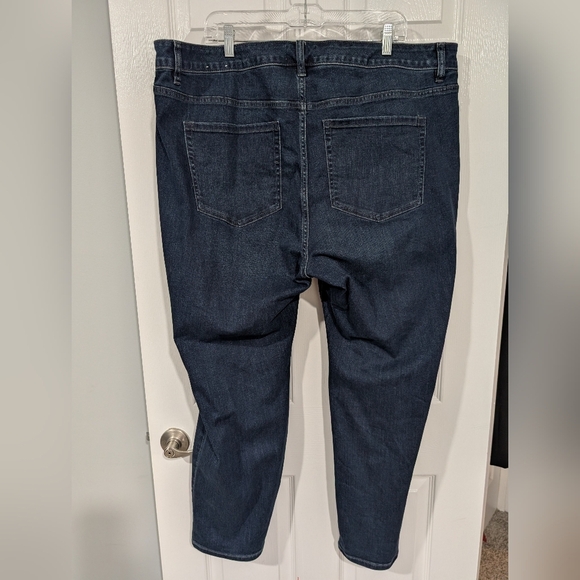 Lane Bryant Dark Wash Signature Fit Mid-Rise Straight Denim Jean Size 24S Short - Picture 6 of 14